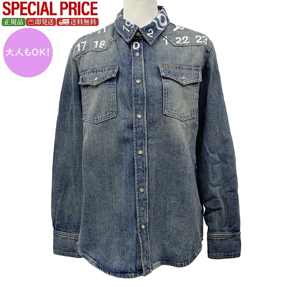 Rakuten - 【正規品・新品・GW直前スーパーSALE全品P5倍＆全品5％値引きクーポン30日迄】MM6 KIDS エムエムシックス メゾンマルジェラ キッズ デニムシャツ M60950 MM06X ロゴプリント キッズ ガールズ レディース 大人もOK