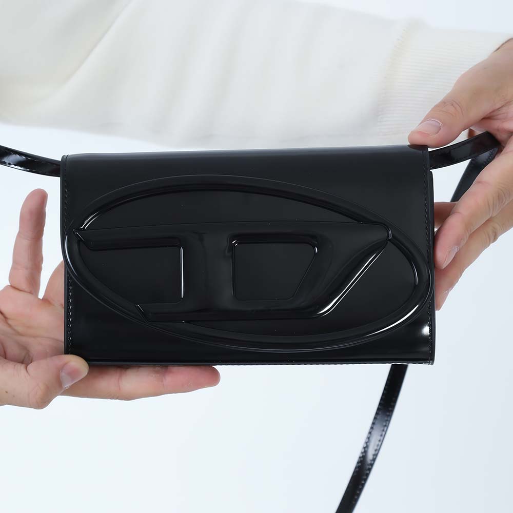 楽天市場】ショルダー 財布(ブランドディーゼル)の通販 楽天市場】ショルダー 財布(ブランドディーゼル)の通販