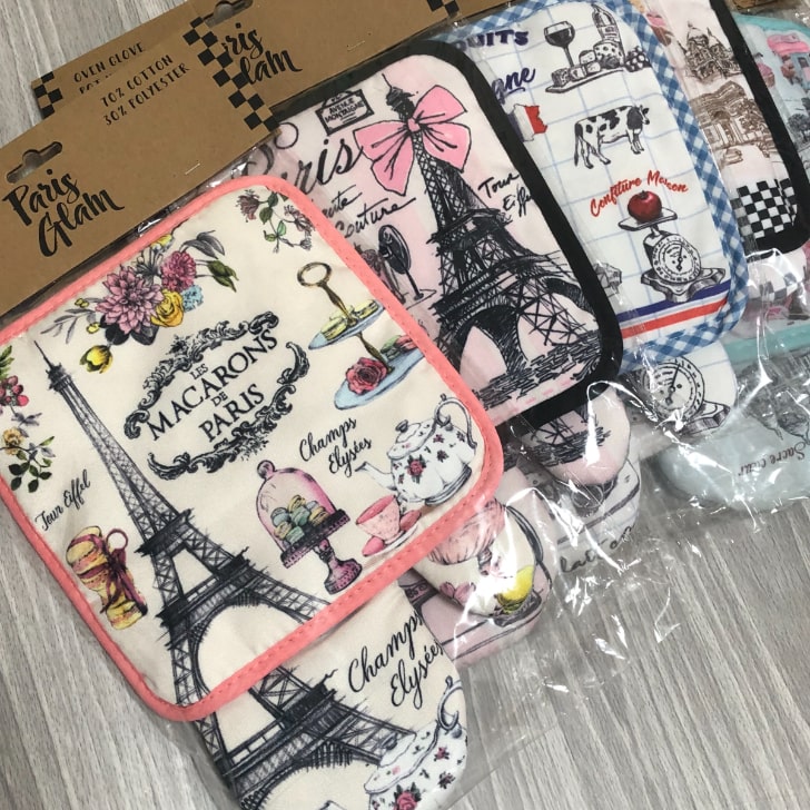 フランス雑貨 鍋つかみ＆ミトン パリ土産 エッフェル塔 キッチングッズ 2個セット オーブンミット 人気 Paris 可愛い かわいい オシャレ キッチン 料理 パーティ キッチン用品 送料無料のサムネイル