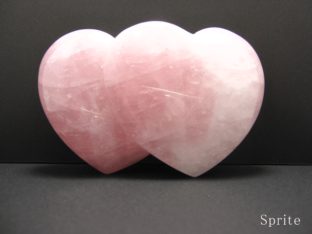 【天然石彫刻】ハート ダブルハート ローズクオーツ 天然石 彫刻 天然水晶 彫刻 風水 縁起物 風水彫刻 天然石 最高級 手彫り 彫刻置物 天然石 パワーストー...