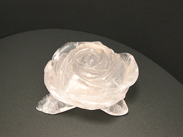 【天然石彫刻】薔薇 バラの花 ローズクオーツ 天然石 彫刻 天然水晶 彫刻 風水 縁起物 風水彫刻 天然石 最高級 手彫り 彫刻置物 天然石 パワーストーン ア...