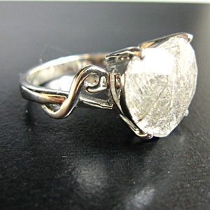 ハート型 シルバールチルクオーツ リング