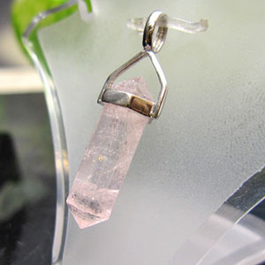 ローズクオーツ　ダブルポイント　ペンダントTOP
