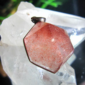 ストロベリークオーツ ペンダントトップ