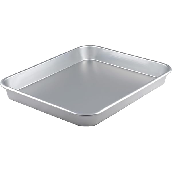 谷口金属 軽量で使いやすい バット トレー 料理 37.3×30.9cm 1号 日本製 下ごしらえ 揚げ物 天ぷらブランド谷口金属(Taniguchi-metal)色アルミモデルなし商品説明【商品概要】サイズ(約):37×30.9×4.3cm、板厚/0.8mm本体重量(約):352g素材・材質:アルミニウム合金、アルマイト加工生産国:日本【商品説明】【商品詳細】ブランド：谷口金属(Taniguchi-metal)商品種別：ホーム＆キッチン商品名：谷口金属 軽量で使いやすい バット トレー 料理 37.3×30.9cm 1号 日本製 下ごしらえ 揚げ物 天ぷら製造元：谷口金属(Taniguchi-metal)商品番号：なし商品内容：長さ37.3cm x 幅30.9cm x 高さ4.3cm色：アルミ商品タイプ：バット【当店からの連絡】【配送について】当店では複数の物流拠点から発送しております。外装箱が提携配送センターのものである場合がございますが、品質に問題はございません。あらかじめご了承ください。