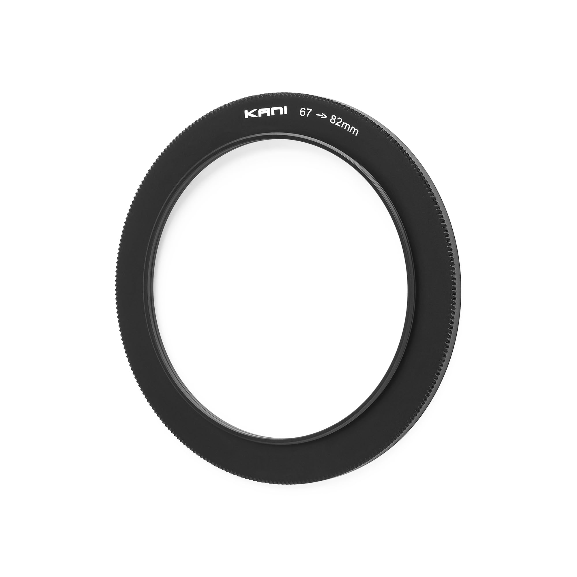 KANI 67-82mm フィルター径変換アダプター ステップアップリング 薄枠 ローレット付 高精度機械加工品 簡易包装品 アルミ製 804815ブランドKANI色黒枠モデルK21014商品説明【商品概要】レンズ側のフィルター枠径よりも大きな径のフィルターが取付可能に外周部にローレット加工を施し、着脱操作がしやすい構造のサイズ変換アダプター商品名称: 67-82mm step up ring (品番: K21014)外形寸法: 直径84mm, 枠厚2.7mm / 本体重量: 約6gレンズ側枠径: 67mm / フィルター側枠径: 82mm【商品説明】【商品詳細】ブランド：KANI商品種別：ステップアップリング商品名：KANI 67-82mm フィルター径変換アダプター ステップアップリング 薄枠 ローレット付 高精度機械加工品 簡易包装品 アルミ製 804815製造元：KANI商品番号：K21014発売日：2024年01月29日商品内容：10g色：黒枠【当店からの連絡】【配送について】当店では複数の物流拠点から発送しております。外装箱が提携配送センターのものである場合がございますが、品質に問題はございません。あらかじめご了承ください。