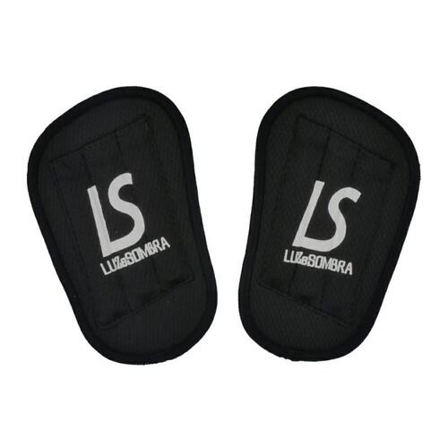 LUZ SHIN GUARDS ルース ルースイソンブラ LUZ LUZeSOMBRA ルース イ ソンブラ シンガード すねあて すね あて 脛 当て ガード シン ソフト ソフトタイプ スポーツ フットサル サッカー トレーニング 小物 用具 用品 BLK GRN FREE L1232471