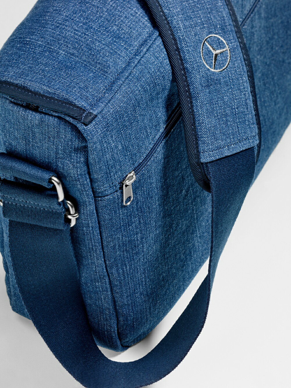 ★送料無料★Mercedes-benz District jeans shoulder bag ベンツ デニム ジーンズ ショルダーバッグ メッセンジャーバッグ