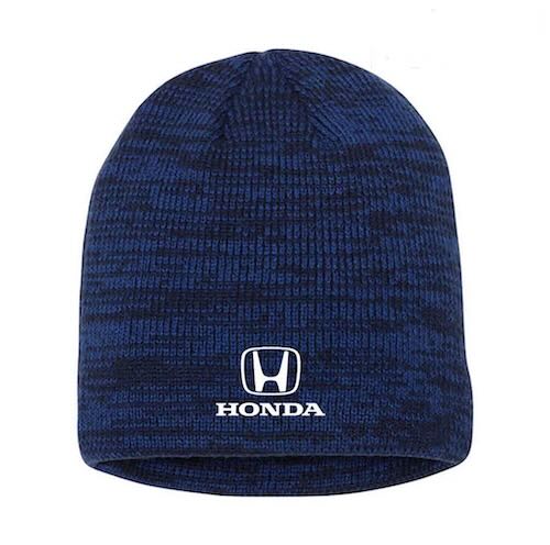 Honda ニットキャップです。 素材:100% acrylic *こちらは海外倉庫からの発送のため、お届けまでに約2~3週間ほどお時間が掛かります。 お客様の都合による返品、交換は受付を致しかねますのでご了承くださいませ。