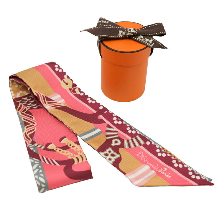 【お値引き】【美品】HERMES エルメス スカーフ ツイリー 鎧の幻想 FANTAISIE D'ETRIERS シルク100％ ..