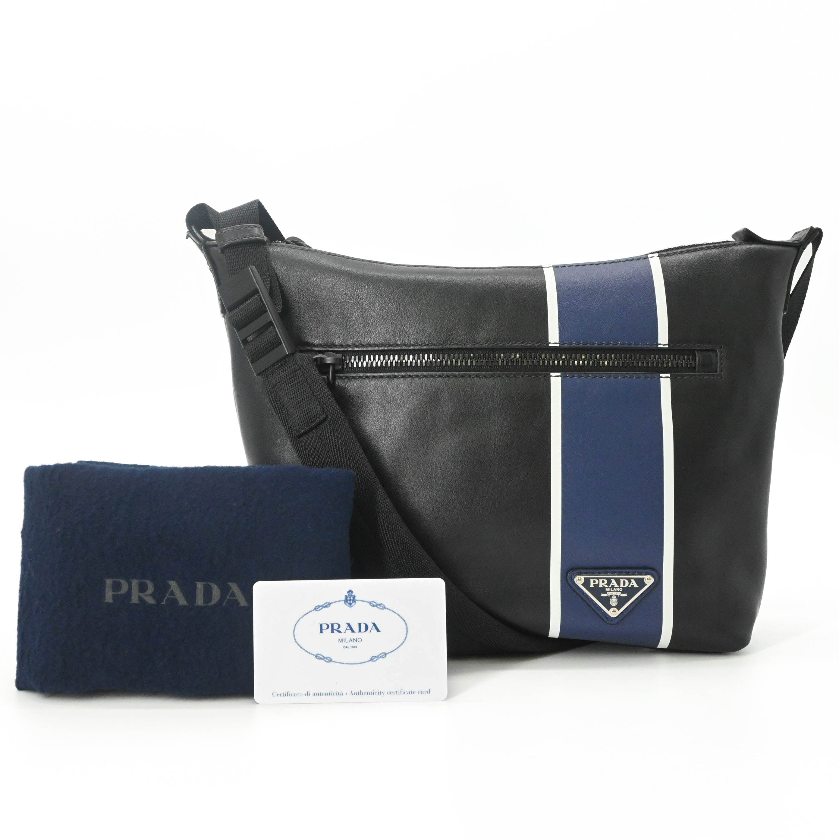 PRADA - 【未使用品】PRADA プラダ ショルダーバッグ レザー トライアングルロゴ 黒 ブラック ブルー 青 2VH078