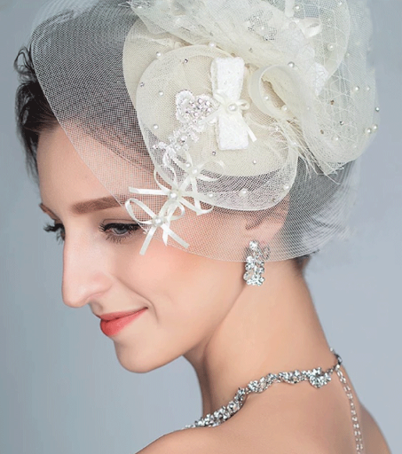 ウェディング ヘッドドレス ボンネ ビジュアル リボン 花嫁 髪飾り 小枝 アクセサリー ヘアアクセ ヘッドピース ヘッドパーツ ヘッドコサージュ コサージュ 花 フラワー ティアラ ビジュー 結婚式 ウエディングアクセサリー アクセサリー パーティー 二次会 撮影 コンサート ウェディング ヘッドドレス ボンネ ビジュアル リボン 花嫁 髪飾り 小枝 アクセサリー ヘアアクセ ヘッドピース ヘッドパーツ ヘッドコサージュ コサージュ 花 フラワー ティアラ ビジュー 結婚式 ウエディングアクセサリー アクセサリー パーティー 二次会 撮影 コンサート