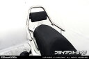 マジェスティS（SMAX）用 サポートタンデムバー です。 ※マジェスティS【 型式：JBK-SG28J 】SMAX【 型式：SG271 】に適合します。 安心して安全にタンデム走行をしていただけるよう、機能面を重視した商品です。 背もたれが装備されており、タンデムを快適にサポートしてくれます。テスト走行を繰り返し開発した各車種、専用特別設計でパッセンジャーをしっかりサポートしてくれるパーツです。 パッセンジャーの快適性向上のため、背もたれパッドを標準装備しております。 表面素材にはノーマルシートと似たシート生地を使用していますので、取って付けた感じは無くとてもマッチします。 オリジナル背もたれパッドは型から興して製作していますので、見た目も良く耐久性に優れたしっかりとした作りになっています。 材質は、耐久性、耐腐食性の高いオールステンレス製です。 仕上げはバフ掛けを施していますので、高級感タップリでドレスアップにも最適の逸品です！ バーの太さは32mm径と太めのパイプを使用しています。パッセンジャーが握りやすく力を入れやすいので、安全性も高くなっております。 バーエンドの形状をお好みに応じて エレガントタイプ と ブライアントタイプ の 2タイプ から選択して頂けます。 WirusWinステッカー、WirusWinプレート付属。