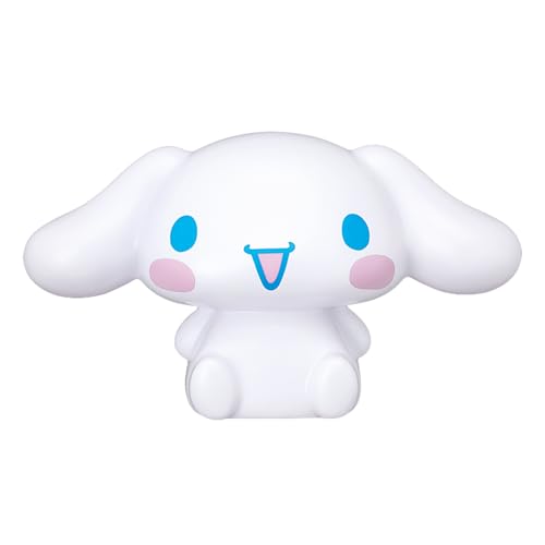 シナモロール/-/-・Color:シナモロール・（C） 2025 SANRIO CO. LTD. APPROVAL NO. L661477・［カテゴリー］サンリオ・［使用電池］LR44 × 2（付属）・［対象年齢］3才〜商品紹介 おでこをなでなでするとお話ししてくれるフィギュアシリーズ 「なでっこライフ」より、シナモロールが登場♪ なでっこライフならではのカワイイシナモロールのセリフを約20ワード収録しました。 ［セット内容］ ・なでっこライフシナモロール本体…1 ［使用電池］ ・LR44×2個（付属） （本商品のセット内容以外は付属しません。） 安全警告 該当なし