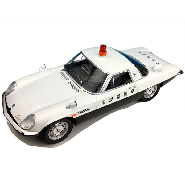 マツダ・コスモスポーツの広島県警察車両を1/18スケールで再現したモデルカーです。 製造国:中国 素材・材質:亜鉛合金 商品サイズ:幅8.5×長さ27.5×高さ7cm 仕様:スケール:1/18