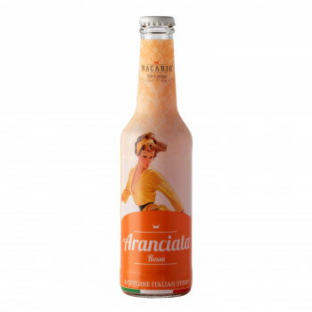 地中海の太陽を感じる、果汁感たっぷりの味わいです。ブラッドオレンジ独特の風味色合い、強い香りが特徴。 生産国:イタリア 内容量:275ml 賞味期間:540日