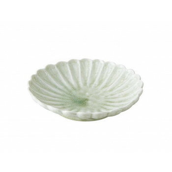 窯変による濃淡ムラや貫入が味わい深い花形の花皿。落ち着いた色使いは、和洋を問わず楽しめる万能なうつわです。サイズ直径23.5×高さ4.9cm個装サイズ：6.6×25.2×24.4cm重量740g個装重量：820g素材・材質陶器生産国日本fk094igrjs