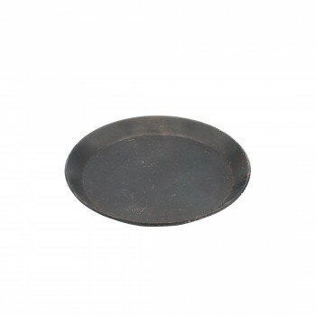 アイアン製のフラットなラウンド型トレイ。小物やアクセサリーを置いて空間に重厚感やインダストリアルな雰囲気を演出します。ブロカントとは、フランス語で古物、古道具という意味。ヨーロッパでは物を大事に長く使う文化があり、大事に使われた古道具は次第...