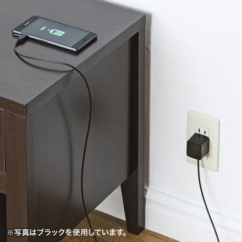 【5個セット】 サンワサプライ microUSBケーブル一体型AC充電器(2.1A・ホワイト) ACA-IP45WX5
