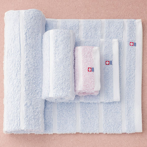 ぼかし織II フェイス・ウォッシュタオルセット (33×75cmフェイスタオル1枚・33×35cmウォッシュタオル1枚) 9288-021 美容 健康 | 関連単語 タオル 髪 グローブ 素肌 鏡 ミラー 壁掛け ソープ ディスペンサー 睡眠 寝 ヒール 足 脚 ボディ ローション 魚の目 たこ