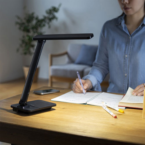 人気 おすすめ 定番 冬 新生活 ギフト 寒さ 対策 プレゼント サンワサプライ USB充電式LEDデスクライト LED-DESK1BK PC パソコン スマホ タブレット | 関連単語 スマートフォン 携帯電話 アクセサリー iPhone パーツ iPad 周辺機器 メモリ Android ドライブ ssk-1-19722569 創造生活館 サンプル画像3