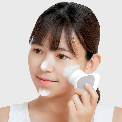 DRETEC ドリテック Refleu 電動シリコーンフェイスブラシ グレー 9.4×4.2×7.1cm C6134537 健康 美容 介護 | 関連単語 スプレー 美容液 美顔器 家電 美顔 ブラシ ポーチ 鏡付き 落とし セット キッズ ジェル ローラー リストアップ スチーマー 服 エプロン 風呂