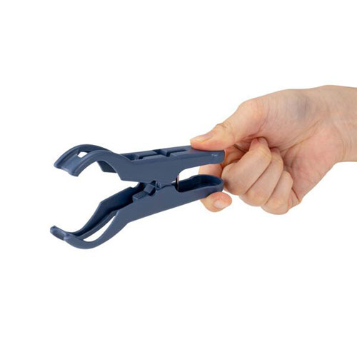 【5セット】 ダイヤ スーパー竿ピンチ・neo 4個入 MMT74607X5 掃除 洗濯 クリーニング ランドリー 浴室 キッチン | 関連単語 バケット 清掃 排水 ホース 洗濯機 スプレー ワイパー クロス 洗剤 かご ラック 一人暮らし 浴室 ブラシ お風呂 バス 竿 布団 タタキ