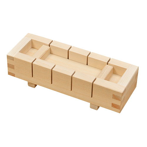 おすすめ クリスマス プレゼント 人気 贈り物 冬 ギフト 定番 手土産 年末 正月 サンタ 贈答品 包装 無料 プレゼント 誕生日 敬老の日 母の日 父の日 クリスマス ヤマコー てまひま工房 ひのき・押寿司器 五ツ切 大 yamaco79246 調理 料理 キッチン |