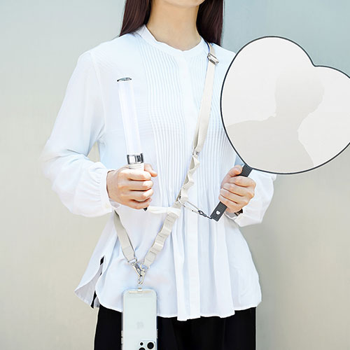 創造生活館のLEPLUS NEXT スマートフォン(汎用) ショルダーストラップ SHOULTY MULTI STRAP 推し活ストラップタイプ ホワイト LN-SS13WH PC パソコン スマホ タブレット | 関連単語 フラッシュ LAN 無線 有線 ケーブル メディア プレーヤー sd カード クーラー cpu ハブ｜アングル3