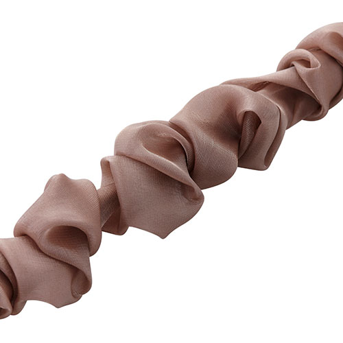 創造生活館のエレコム ショルダーストラップシュシュ/上品 くしゅくしゅとした立体感 シンプルながら存在感 ブラウン P-STSDH1SCEBR 鞄 かばん | 関連単語 小さめ 自立 出張 肩掛け ファスナー付き キャンバス レディース メンズ 通勤 リュック 大容量 軽量 トート ショルダー｜アングル3