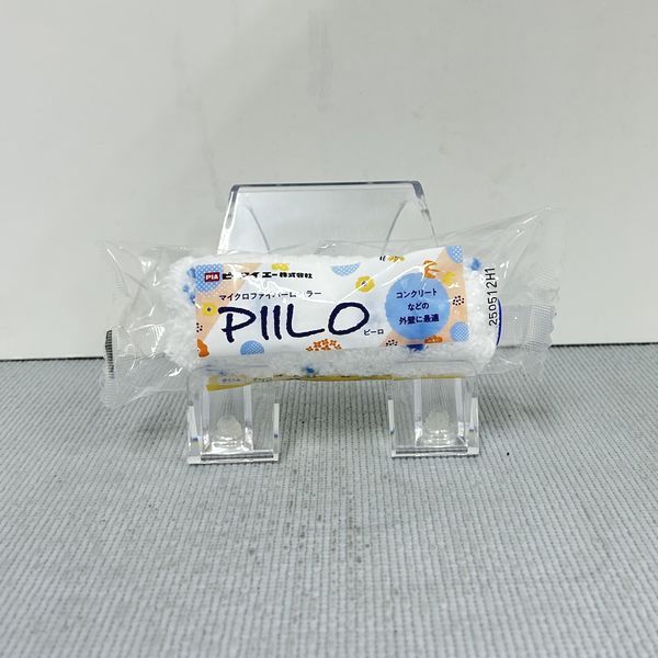 【特徴】 ・My time My space自分だけのお気に入りを創ろうをコンセプトとしたスモールローラー。 ・屋内外の様々な塗装シーンでご使用頂けます。 ・各種下塗り作業から上塗り作業まで幅広くご使用頂けます。 ・15mmはたっぷりの塗料が含むのでコンクリートなどの外壁に適しています。 ・最低限の機能を担保した、リーズナブルなローラー。 【適応塗料】 水性塗料・油性塗料に対応。 【推奨用途】 15mm：外壁　