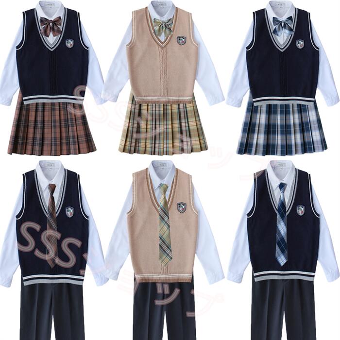 商品紹介 jk 制服 ニットベスト5点セット 男/女制服 カップルセット 女子 スカートセット 男子ズボンセット 入学 高校 中学 学生服 130-4XL 素材:ポリエステル 商品内容: 女子：ベスト+シャツ+スカート+蝶結び+ワッペン 贈靴下 男子：ベスト+シャツ+ズボン+ネクタイ+ワッペン ※注意事項 商品について： ※サイズ表記は目安です。若干の誤差がある場合がございます。 ※製造中（縫製、染色など）により商品において色味や柄、サイズに若干の誤差や、生地を織る際に糸の継ぎ目や多少のほつれ等が生じる場合がございますが、品質上の問題ではございませんのでご了承の上お買い求めくださいませ。（返送時送料はお客様にご負担頂いております）。 ※手作り商品でございますから、画像と若干異なる場合も御座います。 ※モデルに使用している小物、アクセサリ等は商品内容に含まれません。 ※発送上の状態によって商品がシワになる場合がございます。予めご了承くださいませ。 ※色落ちや色移りすることがございますので、他のものとは分けて洗濯してください。