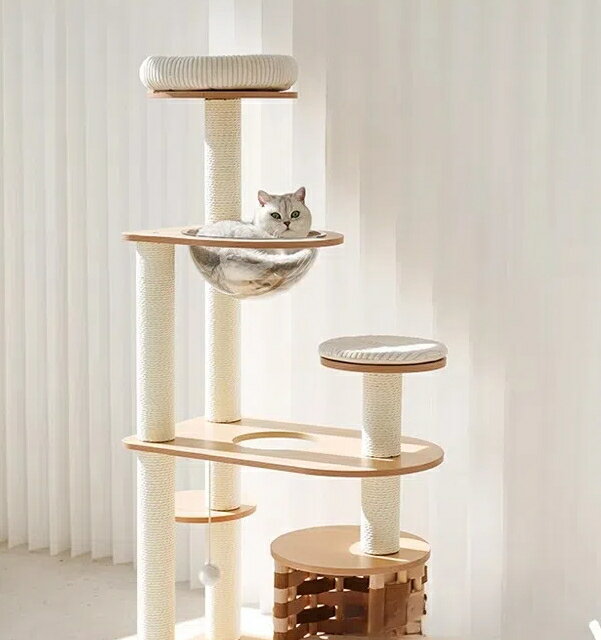 天然木製キャットタワー 猫用複合遊具 爪研ぎ・ベッド・展望台付 ラバーウッド使用 耐久性抜群 無垢材 省スペース設計 安全塗装 多層式 ペット用家具 2