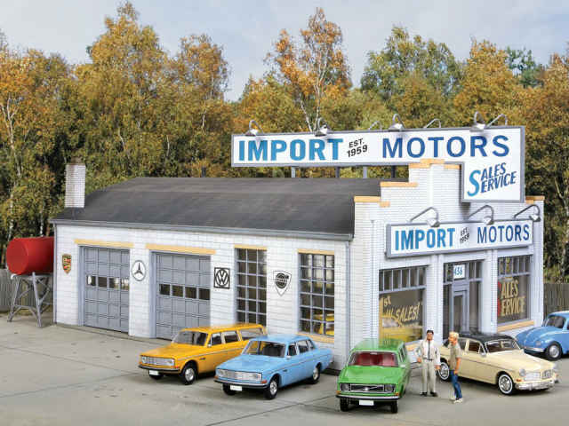 STAB BLUE ENTERPRISEのプラモデル Walthers Import Motors ウォルサーズ インポート モーター ジオラマ 車屋 カーショップ ディーラー ホビー おもちゃ TOY アメリカ フィギュア フィギア 模型 アメリカ ギフト プレゼント スケールサイズ1:87 1/87 HOゲージ アメリカ雑貨 アメリカン雑貨｜アングル3