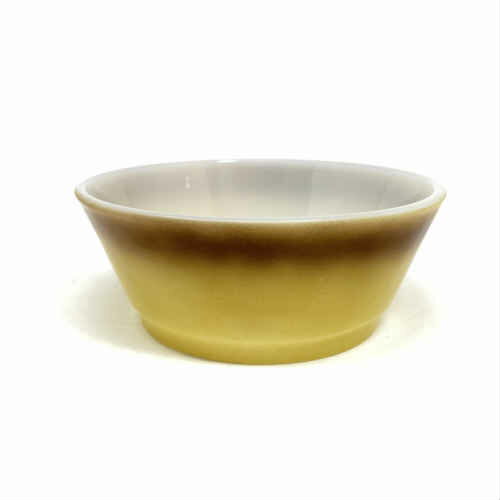 【中古】Fire King Cereal Bowl Gradation Brown Yellow ファイヤーキング シリアルボウル グラデーション ブラウン イエロー Milk Glass Chili Bowl チリボウル お皿 アメリカ ビンテージ ANCHOR HOCKING アンカーホッキング アンカーマーク ミルクグラス