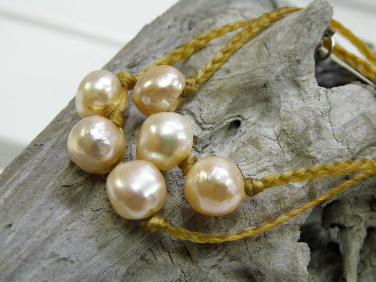 Beach Girl Jewels “Apo Lima Bracelet”ビーチガール サーフガールに!【ハワイブレスレット】ロコガール サーフ サーファー ア...