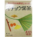 ◆商品説明 イチョウ葉を主に、ハトムギ、どくだみなどをブレンドして、おいしくお飲みいただけるように調製したイチョウ葉茶です。毎日の健康維持にお役立てください。 ◆お召し上がり方 1.濃い目のイチョウ葉茶をお好みの方は、沸騰水約1000ml中にティーバッグを入れ、弱火で数分の間、お好みの風味が出るまで煮出して、お飲みください。 2.薄い目のイチョウ葉茶をお好みの方は、急須にティーバッグを入れ、お飲みいただく量のお湯を注ぎ、お好みの色が出ましたら、茶わんに注いで、お飲みください。 ◆使用上の注意 ・開栓後は栓を締めて保存しなるべく早くお召し上がりください。 ・成人の通常の食事において摂取している量からみて、1日5g以内をお召し上がりください。 ◆保存方法 直射日光を避け常温で保存してください。 ◆原材料名 はとむぎ、はぶ茶、茶葉、いちょう葉、玄米、みかんの皮、くまざさ、どくだみ、食物繊維(パインファイバー)、朝鮮人参 ◆栄養成分表(100mlあたり) エネルギー 0kcal、たんぱく質 0g、脂質 0g、炭水化物 0g、ナトリウム 0mg