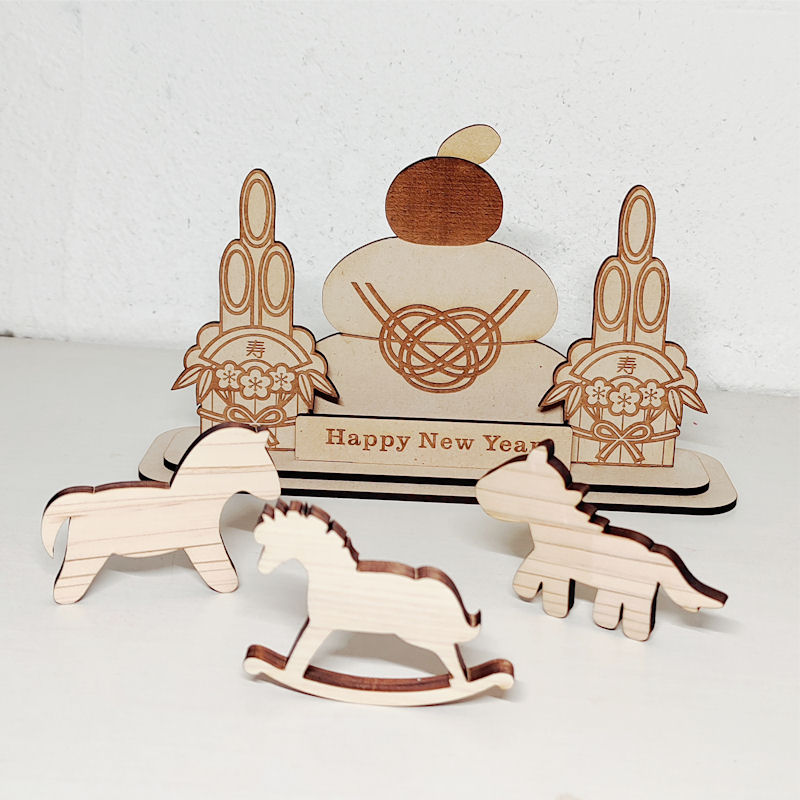 【木製鏡もち】正月飾り 置物 鏡餅 木製 門松 干支 うま　木製インテリア　正月 玄関 おしゃれ モダン ..