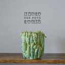 \今だけ クーポン !8/5~8/11 限定 / Despots(デスポッツ) Vase with pods 花瓶 陶器 グリーン さやいんげん 野菜モチーフ ...