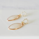 \今だけ クーポン !7/5~7/11 限定 /1ペア// 大振りピアス 花モチーフ 花びら 揺れる ロングピアス アクセサリー 人気 流行 トレンド おしゃれ...