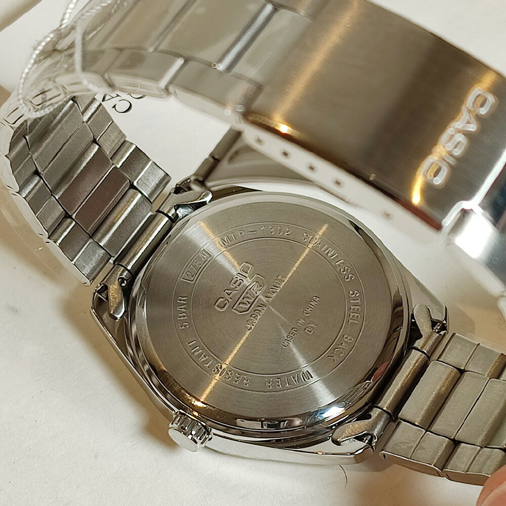 カシオコレクション CASIO Collection STANDARDMTP-1302D-7A1JF　ホワイトダイヤル　腕時計3針　デイト付き　ステンレスバンド[ カシコレ 5気圧防水 チプカシ レトロウォッチ ユニセックス ]