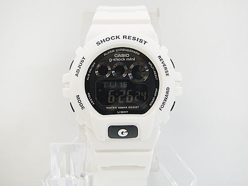 CASIO g-shock mini GMN-691-7AJF ホワイト/ブラック [カシオ G-ショックミニ 6900系 反転液晶モデル 送料無料] 【楽ギフ_包装】