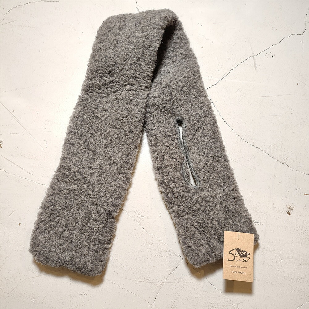 シープバイザシー Seep by the Sea "SCARF BOA SLIT (98x13cm)" 　GRAPHITE　チャコール　 ユニセックス　スリットスカーフ　ピュアウール100%　羊毛　ボア 【ギフト】【贈り物】【無料ラッピングあります】