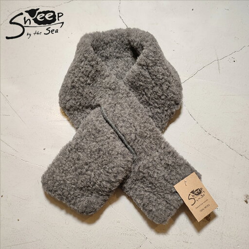 シープバイザシー Seep by the Sea "SCARF BOA SLIT (98x13cm)" GRAPHITE チャコール ユニセックス スリットスカーフ ピュアウール100% 羊毛 ボア 【ギフト】【贈り物】【無料ラッピングあります】 シープバイザシー Seep by the Sea "SCARF BOA SLIT (98x13cm)" GRAPHITE チャコール ユニセックス スリットスカーフ ピュアウール100% 羊毛 ボア 【ギフト】【贈り物】【無料ラッピングあります】