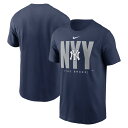 ナイキ ニューヨーク・ヤンキース 半袖 Tシャツ スコアボード New York Yankees Nike Navy Scoreboard T-Shirt メン...