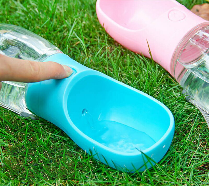 大還元クーポン ウォーターボトル 携帯水筒 散歩 犬 給水 水飲み ペット用品 送料無料