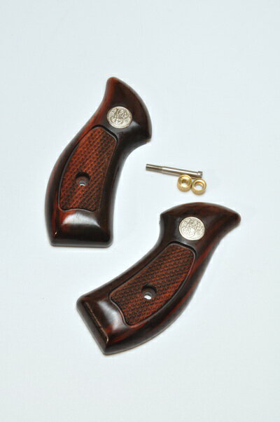 キャロムショット 木製グリップ タナカM36実銃スケールモデル S&W Jフレームサービスのサムネイル