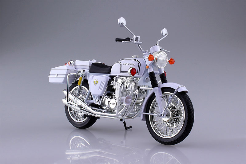 アオシマ 1/12 完成品バイク ホンダ CB750FOUR K0 白バイ