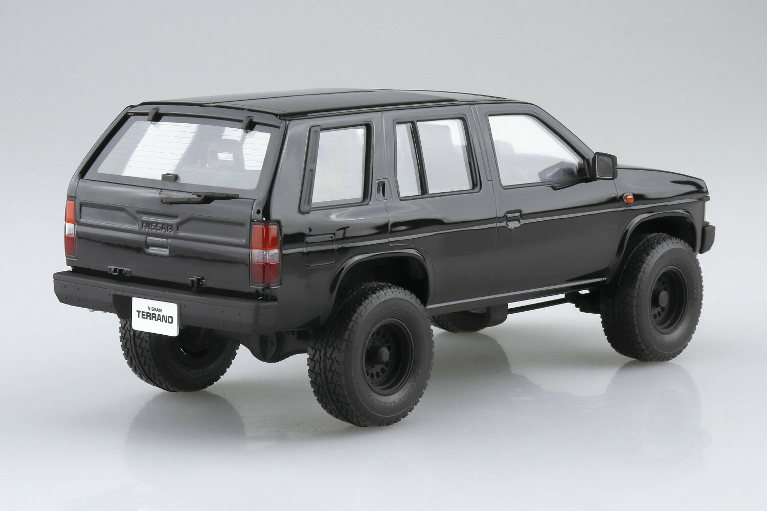 ホビー&雑貨のお店 スターゲートのアオシマ プラモデル 1/24 ザ・チューンドカー No.92 WD21 テラノ リフトアップ '91 ニッサン｜アングル2