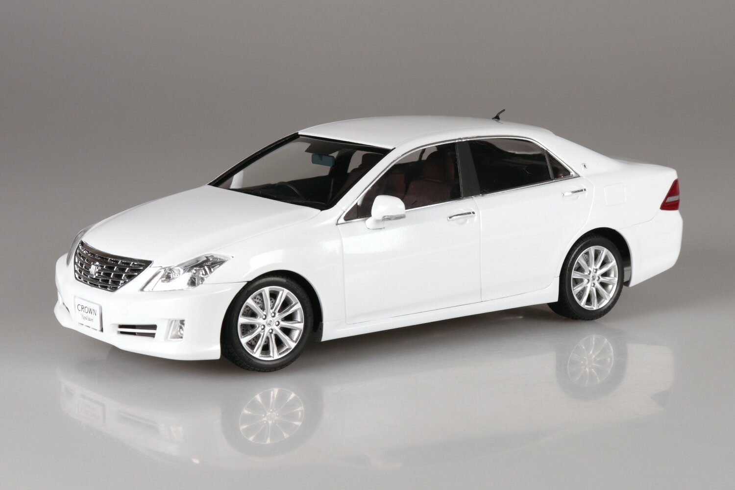 プラモデル20クラウン 楽天市場】クラウン 200系 プラモデルの通販